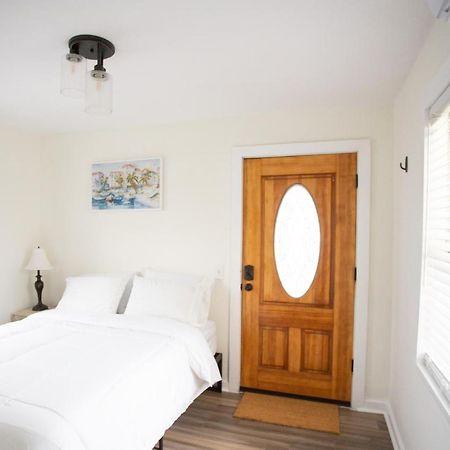 Cozy Studio - Blocks From The Ocean! Jacksonville Beach Zewnętrze zdjęcie